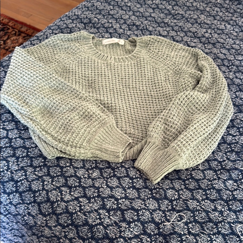 Altar’D State Women's Crop Chenille Sweater Bundle size S